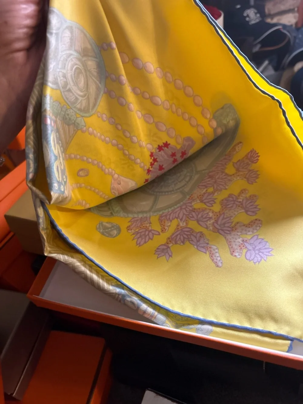 Hermes Yellow Seashell Silk Scarf brand new big size - Picture 6 of 13